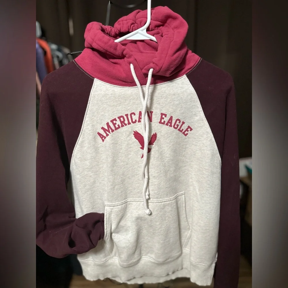 AMERICAN EAGLE OUTFITTERS Women Printed Hooded Sweatshirt - Picture 3 of 6